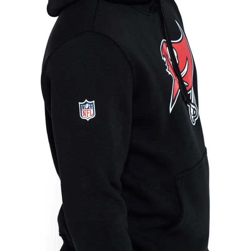 trojor-med-huva-svart-pullover-hoodie-fran-tampa-bay-buccaneers-nfl-av-new-era trojor-med-huva-svart-pullover-hoodie-fran-tampa-bay-buccaneers-nfl-av-new-era