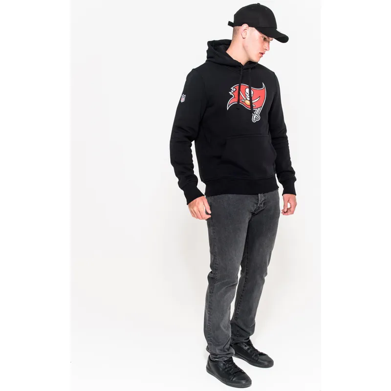 trojor-med-huva-svart-pullover-hoodie-fran-tampa-bay-buccaneers-nfl-av-new-era trojor-med-huva-svart-pullover-hoodie-fran-tampa-bay-buccaneers-nfl-av-new-era