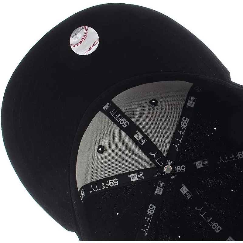 kepsar-plana-svart-justerad-59fifty-essential-fran-boston-red-sox-mlb-av-new-era