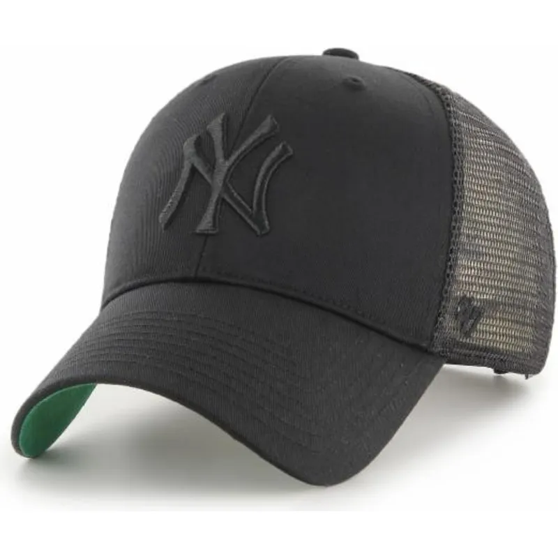 svart-truckerkeps-med-svart-new-york-yankees-logga-mlb-mvp-branson-fran-47-brand