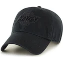 svart-bojd-keps-med-svart-los-angeles-kings-nhl-logga-clean-up-fran-47-brand
