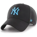 svart-bojd-snapback-keps-med-bla-new-york-yankees-mlb-logga-mvp-fran-47-brand