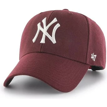 Granatröd böjd keps med vitt logotyp, snapback från New York Yankees MLB MVP av 47 Brand
