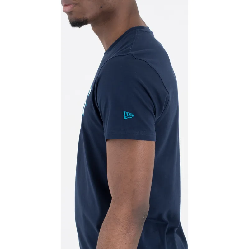 t-shirt-kort-arm-marinbla-de-fran-charlotte-hornets-nba-av-new-era