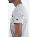 t-shirt-kort-arm-gra-de-fran-milwaukee-bucks-nba-av-new-era
