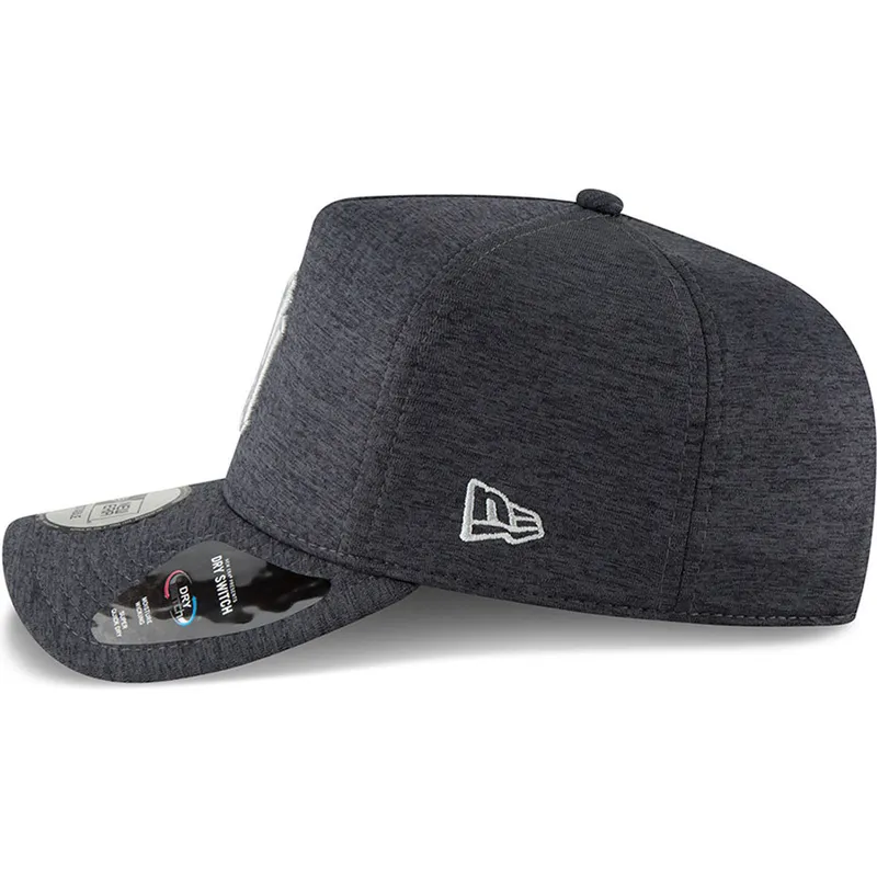 kepsar-curva-svart-snapback-9forty-dry-switch-a-frame-fran-new-york-yankees-mlb-av-new-era