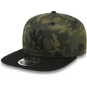 new-york-yankees-mlb-9fifty-mesh-overlay-kamouflage-snapbackkeps-med-svart-skarm-och-logotyp-fran-new-era