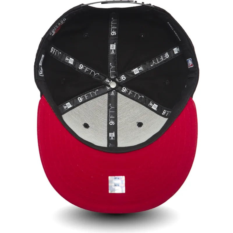 kepsar-plana-svart-snapback-9fifty-fran-chicago-bulls-nba-av-new-era