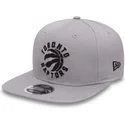 kepsar-plana-gra-snapback-9fifty-chain-stitch-fran-toronto-raptors-nba-av-new-era