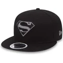 svart-platt-snapback-keps-for-barn-9fifty-reflect-superman-warner-bros-fran-new-era