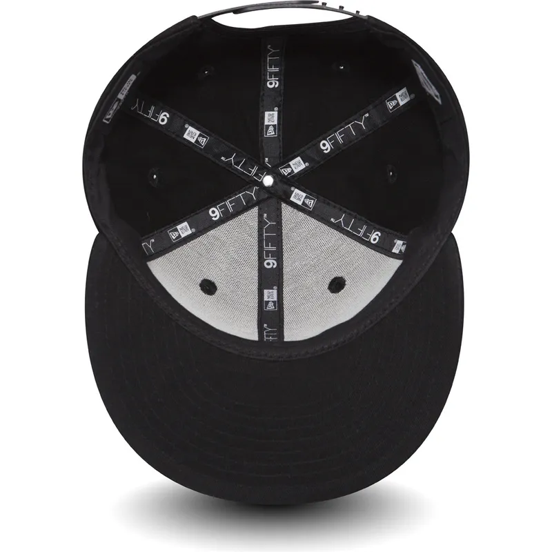 kepsar-plana-svart-snapback-for-barn-9fifty-reflect-fran-superman-warner-bros-av-new-era kepsar-plana-svart-snapback-for-barn-9fifty-reflect-fran-superman-warner-bros-av-new-era