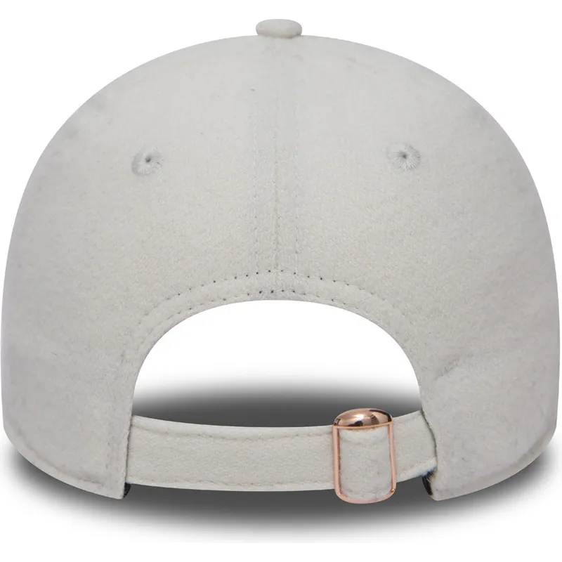kepsar-curva-vit-justerbart-band-bronce-9forty-melton-fran-los-angeles-dodgers-mlb-av-new-era