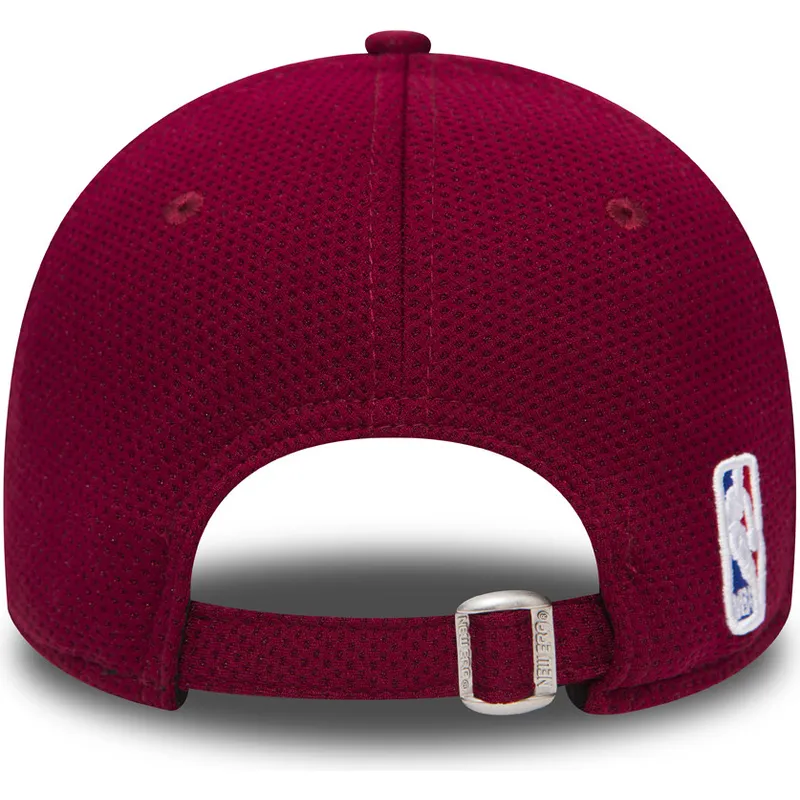 kepsar-curva-rod-justerbart-band-9forty-mesh-fran-cleveland-cavaliers-nba-av-new-era