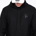 trojor-med-huva-svart-pullover-hoody-stealth-fran-new-york-yankees-mlb-av-new-era