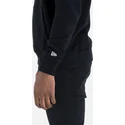 trojor-med-huva-svart-pullover-hoody-fran-san-antonio-spurs-nba-av-new-era