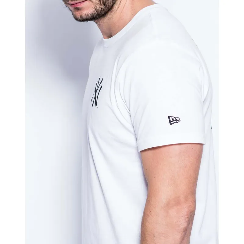 t-shirt-kort-arm-vit-east-coast-graphic-fran-new-york-yankees-mlb-av-new-era