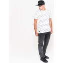 vit-kortarmad-t-shirt-originators-fran-new-era