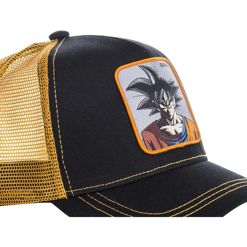 kepsar-curva-svart-snapback-son-goku-dragon-ball-av-capslab