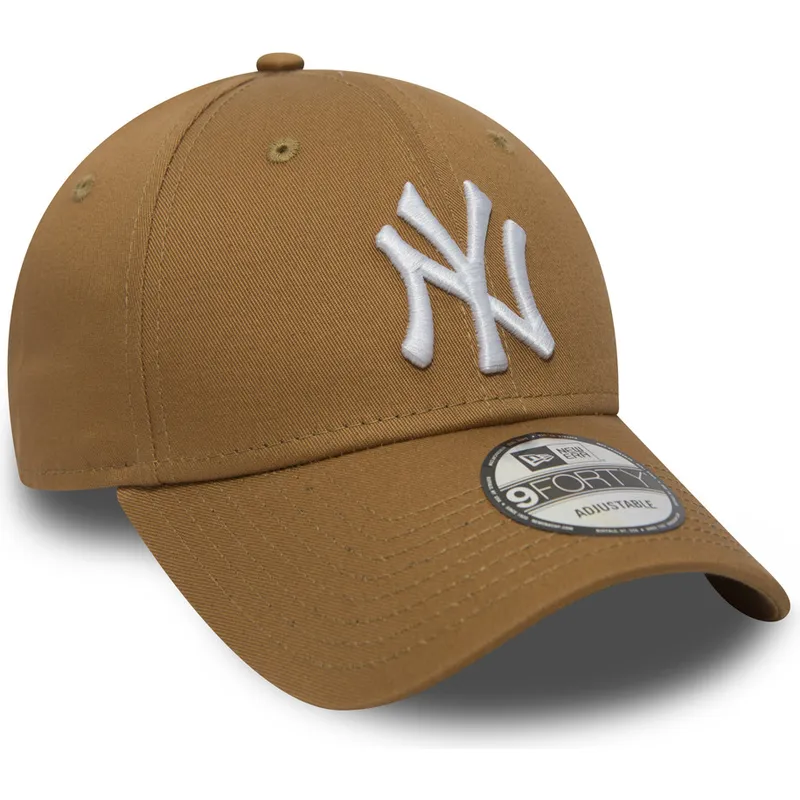 kepsar-curva-brun-justerbart-band-claro-9forty-essential-fran-new-york-yankees-mlb-av-new-era