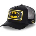 svart-truckerkeps-med-batman-logoplatta-batp5-dc-comics-fran-capslab