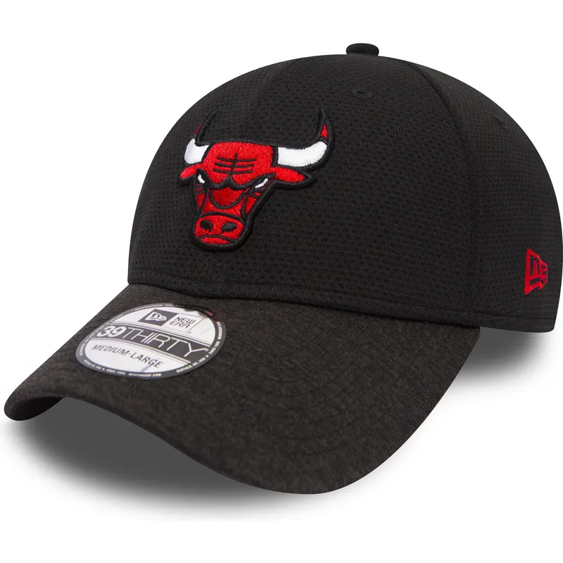 kepsar-curva-svart-justerad-39thirty-shadow-tech-fran-chicago-bulls-nba-av-new-era