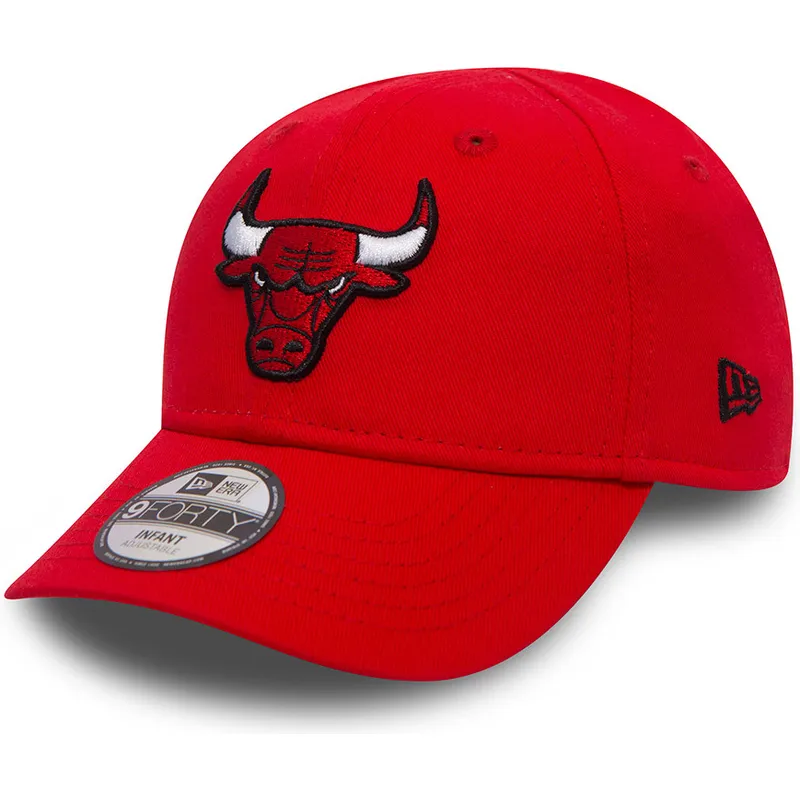 kepsar-curva-rod-justerbart-band-for-barn-9forty-essential-fran-chicago-bulls-nba-av-new-era