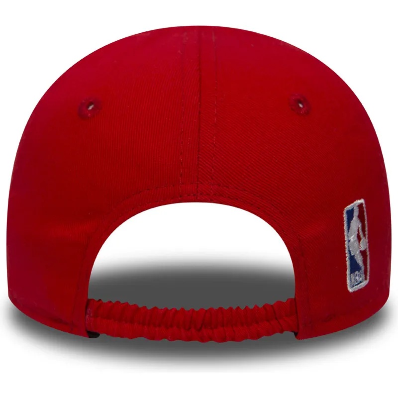 kepsar-curva-rod-justerbart-band-for-barn-9forty-essential-fran-chicago-bulls-nba-av-new-era