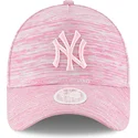 rosa-justerbar-kurvkeps-med-rosa-logotyp-9forty-a-frame-engineered-fit-new-york-yankees-mlb-fran-new-era