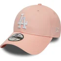 rosa-justerbar-kurvkeps-9forty-league-essential-los-angeles-dodgers-mlb-fran-new-era