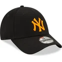 new-era-new-york-yankees-mlb-9forty-league-essential-neon-justerbar-svart-bojd-keps-med-orange-logotyp