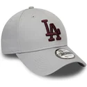 gra-justerbar-bojd-keps-med-vinrod-logotyp-9forty-essential-los-angeles-dodgers-mlb-fran-new-era