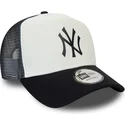 vit-och-marinbla-trucker-keps-team-colour-block-a-frame-fran-new-york-yankees-mlb-av-new-era