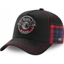 svart-acar-red-truckerkeps-fran-von-dutch