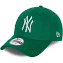 kepsar-curva-gron-justerbart-band-9forty-league-essential-fran-new-york-yankees-mlb-av-new-era