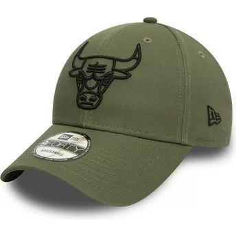 New Era Curved Brim Black Logo 9FORTY League Essential Chicago Bulls NBA Green Adjustable Cap