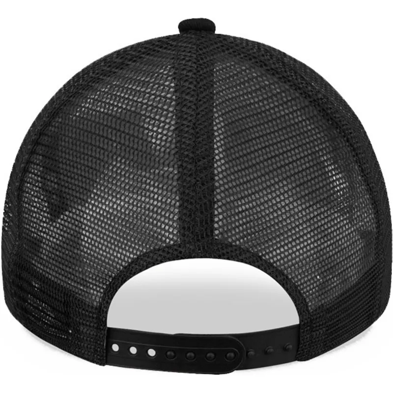 svart-trucker-keps-a-frame-9forty-heritage-patch-fran-new-era
