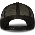 gron-truckerkeps-med-svart-logotyp-9forty-tiger-print-fran-new-york-yankees-mlb-av-new-era