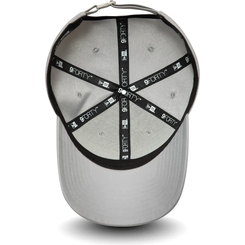 kepsar-curva-gra-justerbart-band-9forty-stack-fran-boston-red-sox-mlb-av-new-era