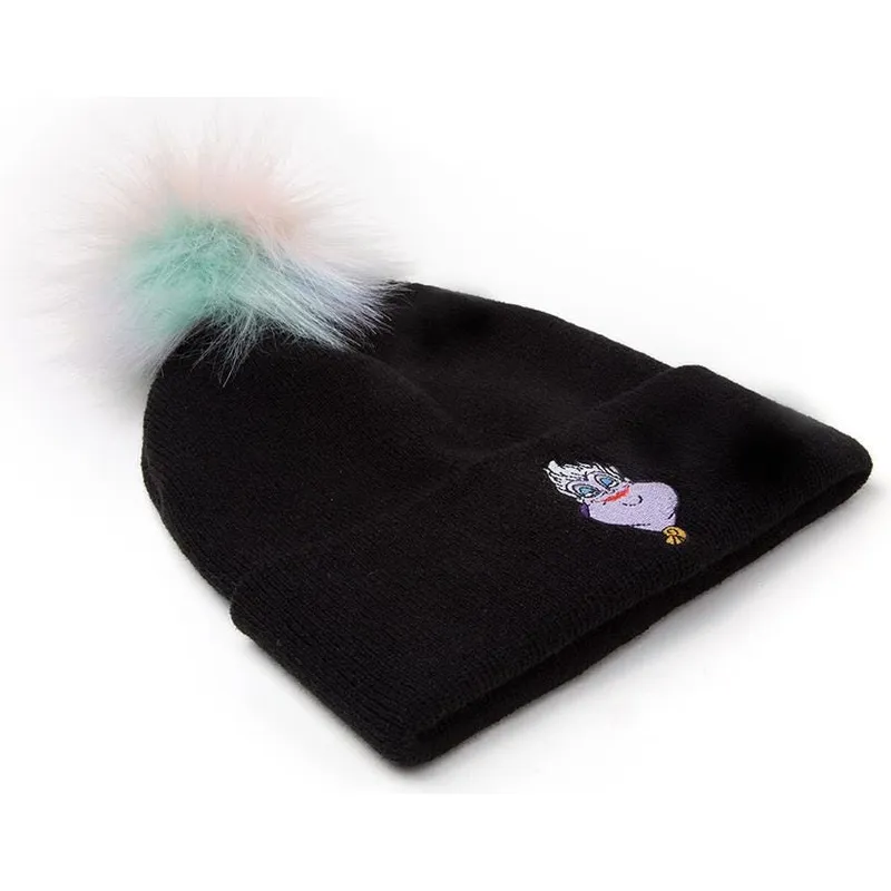 svart-mossa-med-pompom-ursula-lilla-sjojungfrun-disney-fran-difuzed