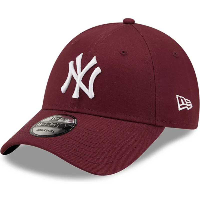 kepsar-curva-rod-justerbart-band-granate-9forty-league-essential-fran-new-york-yankees-mlb-av-new-era