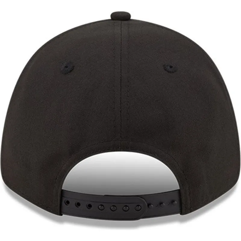 kepsar-curva-svart-justerbart-band-9forty-black-and-gold-fran-new-york-yankees-mlb-av-new-era