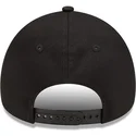 svart-bojd-snapback-keps-9forty-e-frame-tattoo-pack-med-tiger-fran-new-era