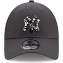 kepsar-curva-gra-justerbart-band-9forty-camo-infill-fran-new-york-yankees-mlb-av-new-era
