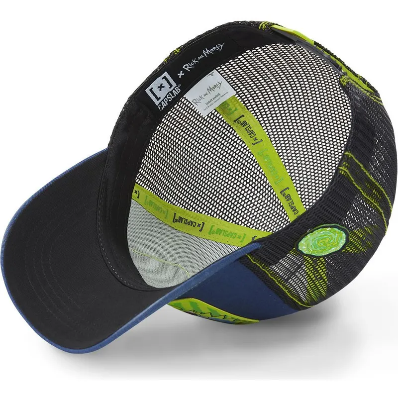 truckerkeps-marinbla-psy1-rick-och-morty-fran-capslab