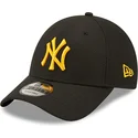 svart-justerbar-bojd-keps-med-orange-logotyp-9forty-diamond-era-new-york-yankees-mlb-fran-new-era