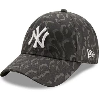 Justerbar 9FORTY All Over Camo New York Yankees MLB-svart kamouflage böjd keps från New Era