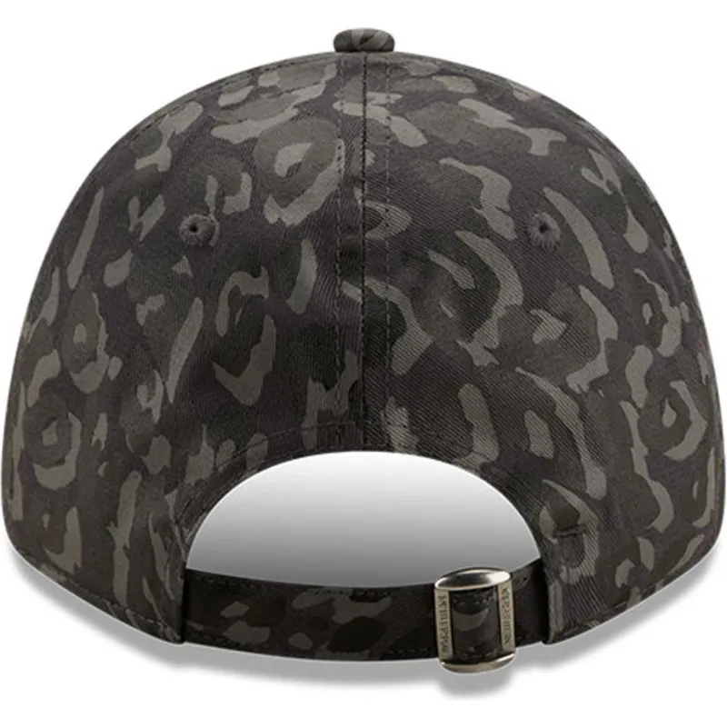 bojd-keps-svart-kamouflage-justerbar-9forty-all-over-camo-new-york-yankees-mlb-fran-new-era
