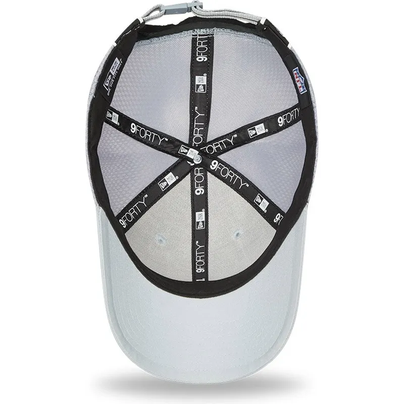 kepsar-curva-gra-justerbart-band-9forty-team-arch-fran-las-vegas-raiders-nfl-av-new-era