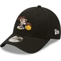 svart-justerbar-bojd-keps-9forty-character-sports-tasmansk-djavul-looney-tunes-fran-new-era