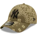 kepsar-curva-gron-justerbart-band-9forty-paisley-print-fran-new-york-yankees-mlb-av-new-era